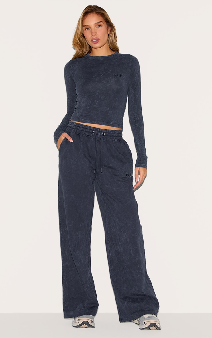 PRETTYLITTLETHING Navy Washed Low Rise Oversized Wide Leg Joggers
